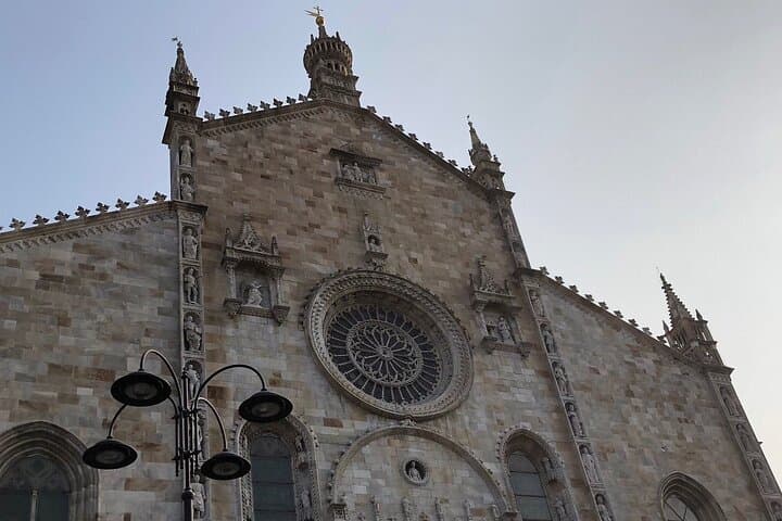 Lake Como: Self-Guided Walking Tour - Downtown Como — photo 1 of 12