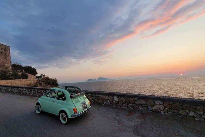 3 Hour Sunset Tour in Vintage Cars in Sorrento — photo 1 of 6