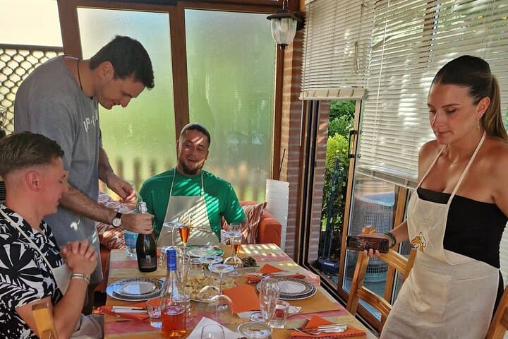 Cooking class in a garden: handmade pasta — photo 1 of 14