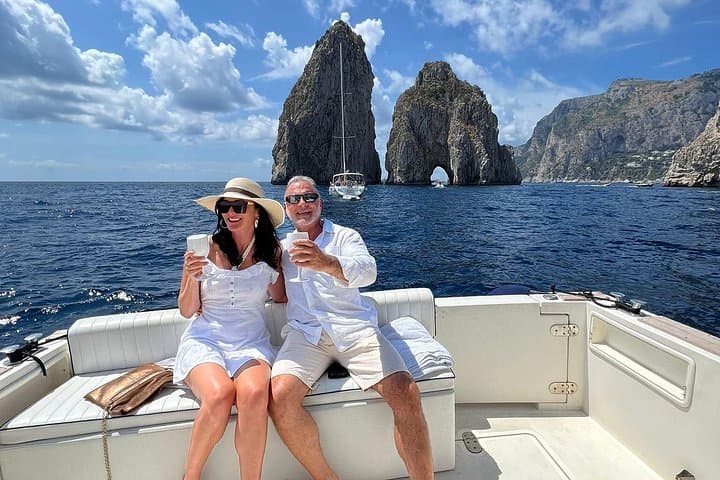Capri private boat tour from Sorrento — photo 1 of 11