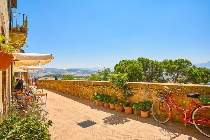 Val d’Orcia & Tuscany Day from Rome with Wine and Cheese Tasting — photo 1 of 14