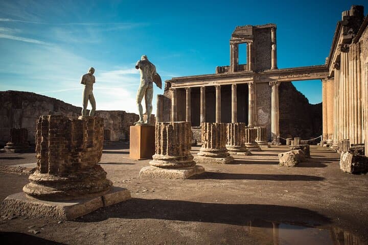 Pompeii Private Guided Tour with round Trip private Transfer — photo 1 of 15