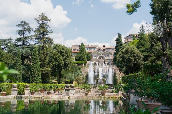 Day trip to Tivoli (Villa Adriana & Villa D'este) — photo 1 of 5