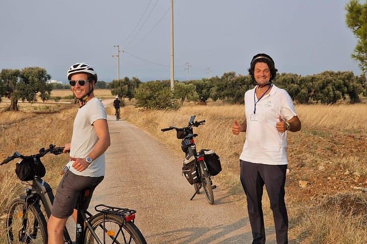 E-bike tour in Ostuni. Oil mill, Dolmen and huge olive trees — photo 1 of 30