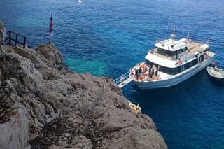 One Day Guided boat tour along the Baunei coast from Arbatax
