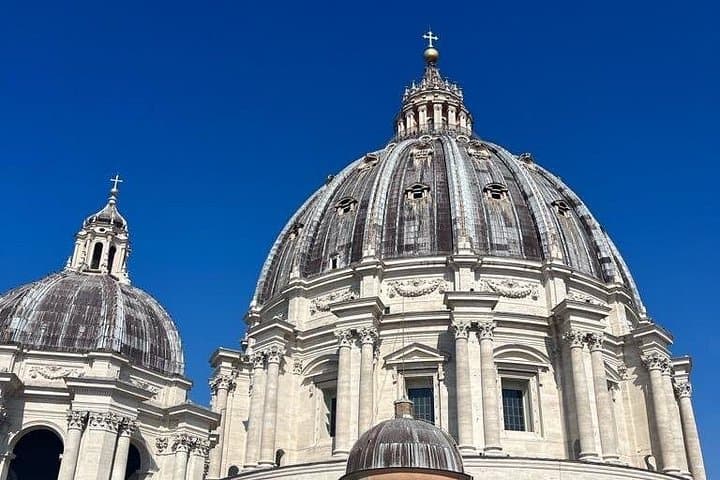 Panoramic Tour of Rome by Private Car of 2 hours and 30 minutes — photo 1 of 9