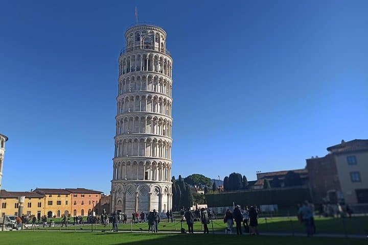 Visit Pisa, Volterra and Chianti with lunch & wine tasting — photo 1 of 48