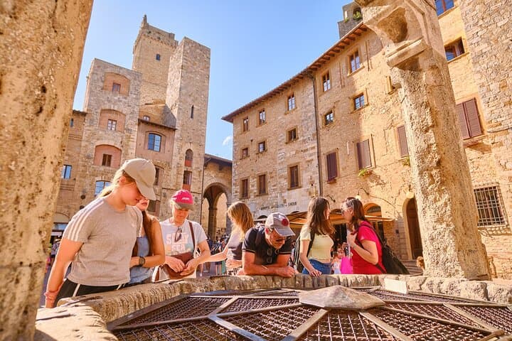 Exclusive Siena and San Gimignano Tour & Chianti Wine Experience — photo 1 of 19