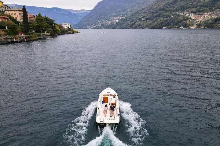 Lake Como Boat Tour from Bellagio,Tremezzo,Varenna and Menaggio — photo 1 of 18