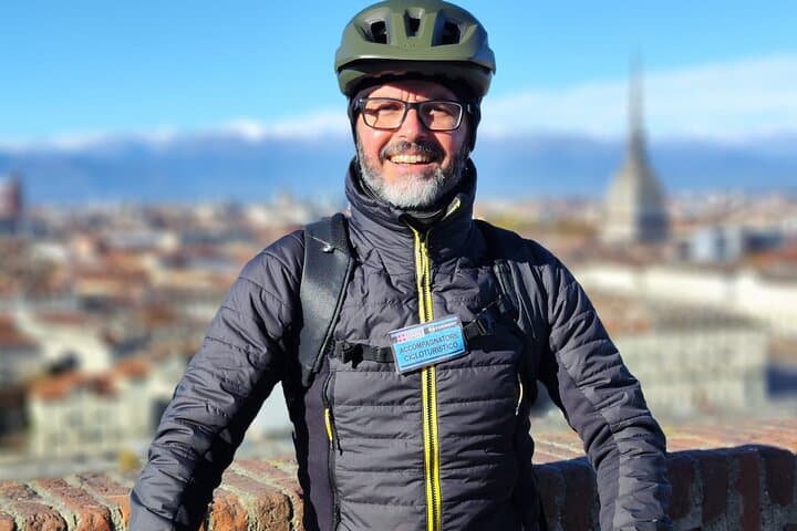 Private Historical and Cultural Bike Tour in Turin with a Guide — photo 1 of 5