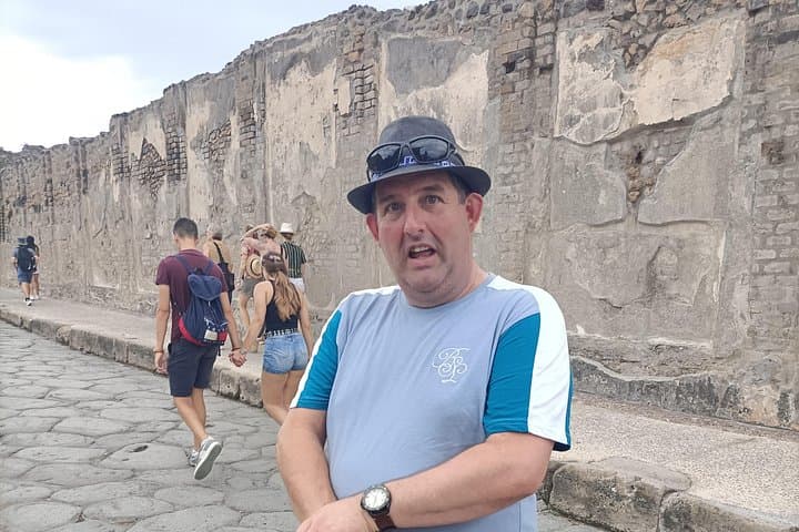 Naples to the Amalfi Coast & Pompeii guided tour or Back — photo 1 of 10