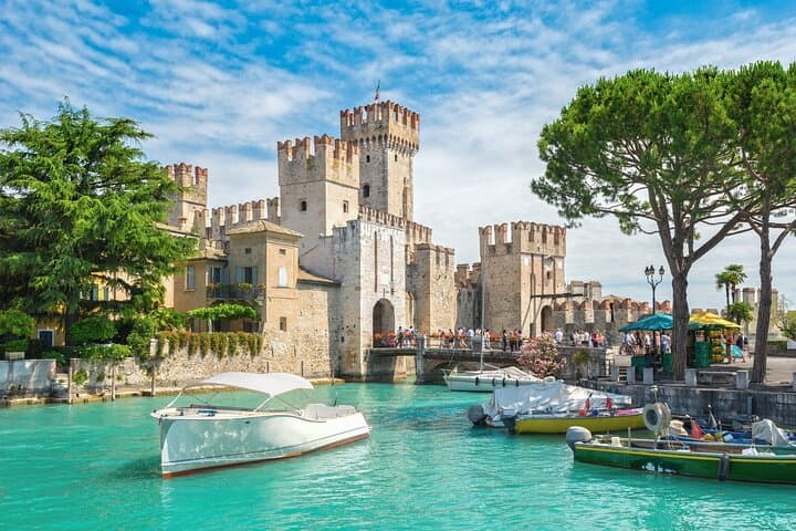 From Venice: Verona, Sirmione & Lake Garda with Boat Cruise — photo 1 of 15