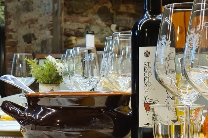 Honest Wines- Wine tasting at Cantina Biagiotti — photo 1 of 10