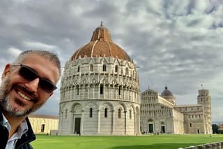 Pisa and Lucca Tour from Florence