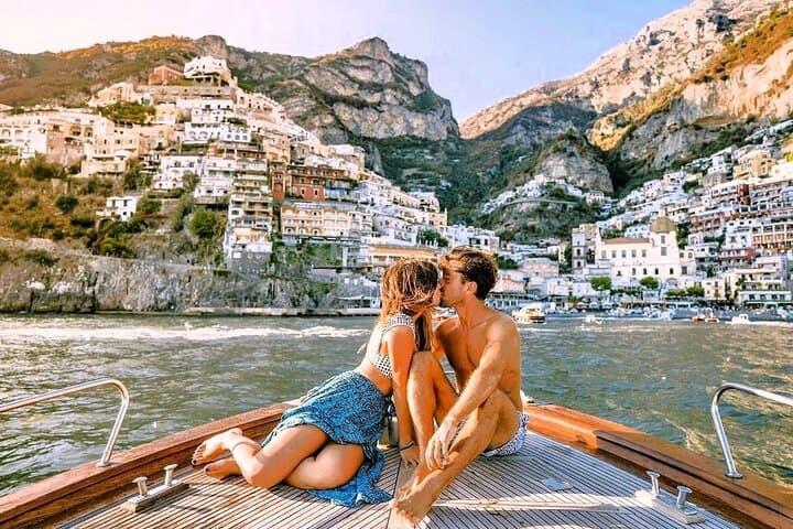 Private Boat Tour Sorrento to Positano & Amalfi–Typical Gozzo 850 — photo 1 of 12