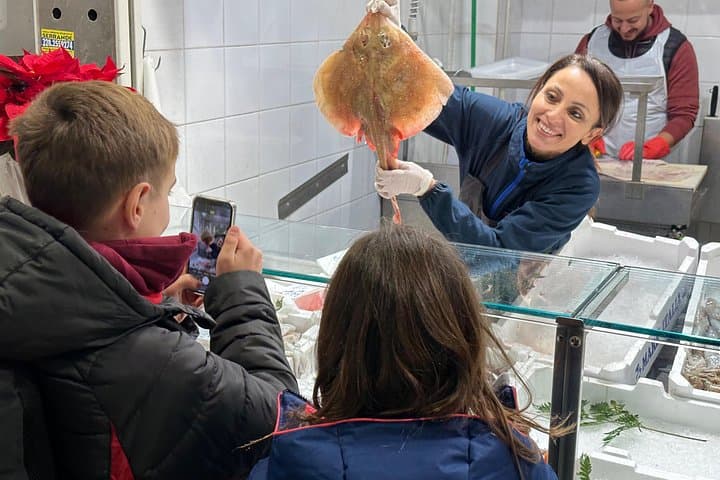 Roman Food Scavenger Hunt for Kids and Families — photo 1 of 7