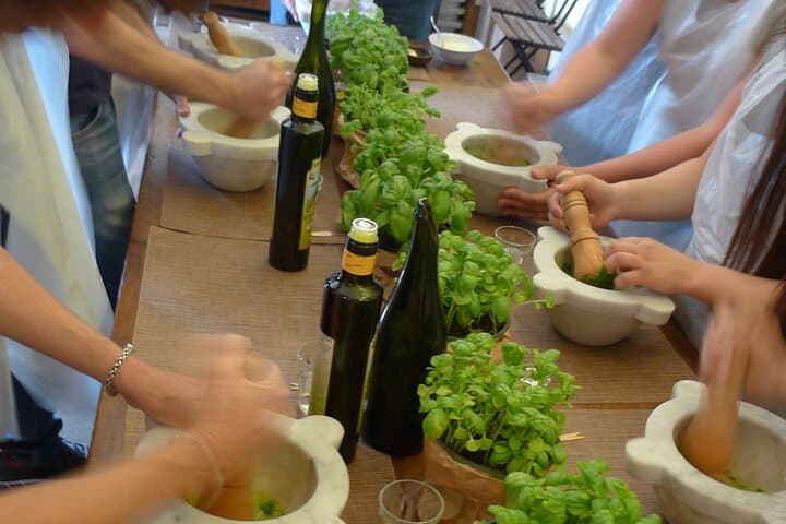authentic Ligurian pesto lesson — photo 1 of 6
