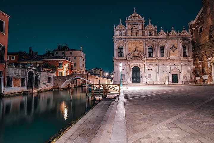 Discover Venice Ghostly Lore on Foot + Ebook — photo 1 of 43