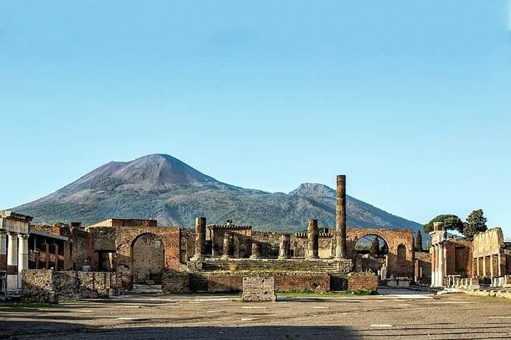 Pompei and Sorrento Tour — photo 1 of 7