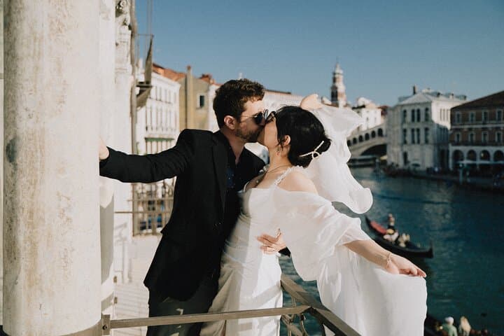 Premium Photoshoots in Venice — photo 1 of 24