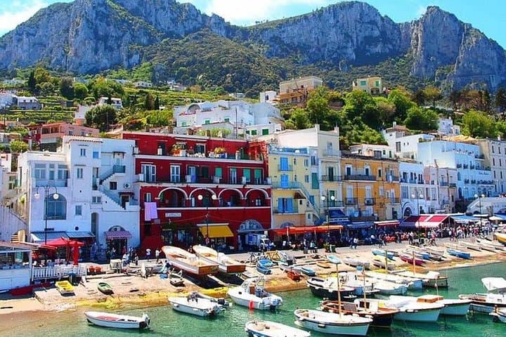 Discovering Capri in one day — photo 1 of 19
