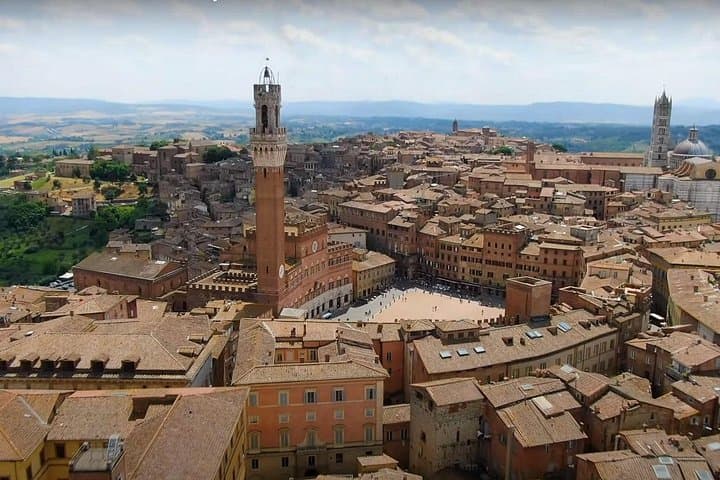 Siena and San Gimignano in Tuscany Private Day Tour — photo 1 of 6