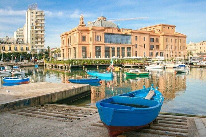 Bari Must-see Attractions Private Walking Tour — photo 1 of 5