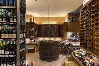 Wine Tasting & Lunch in Florence city centre