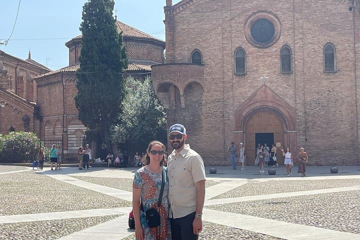Bologna Highlights Private Tour with a Local Guide — photo 1 of 7