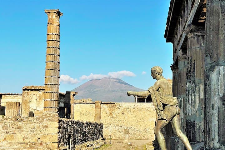 From Sorrento Pompeii tour with Wine and Olive oil tasting — photo 1 of 10