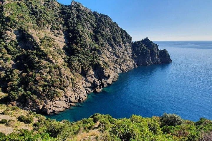 Scenic Private Hiking Tour from Portofino to S. Fruttuoso — photo 1 of 16