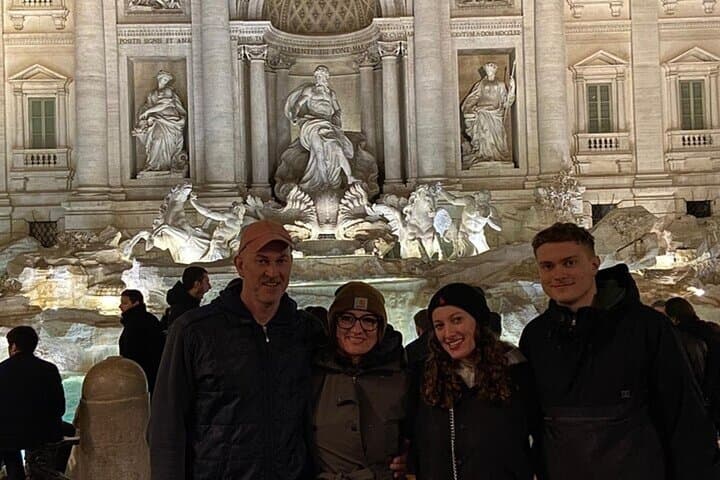 Rome Squares & Fountains Walking Tour With A Guide — photo 1 of 12