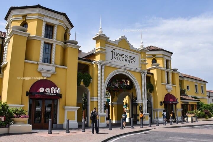 Shooping Day Fidenza Village Outlet da Milano — photo 1 of 7