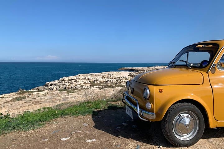 Tour in a vintage 500 of Polignano a Mare — photo 1 of 6