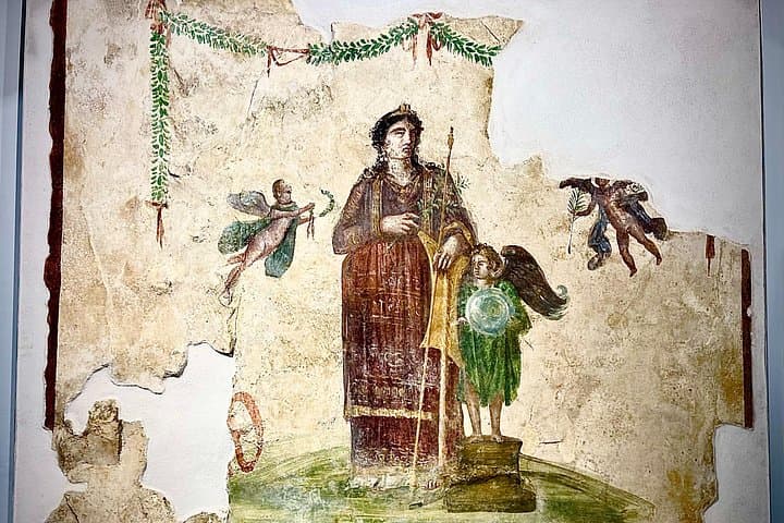 Vip Pompeii & Wine Tasting Tour From Positano All Inclusive — photo 1 of 9
