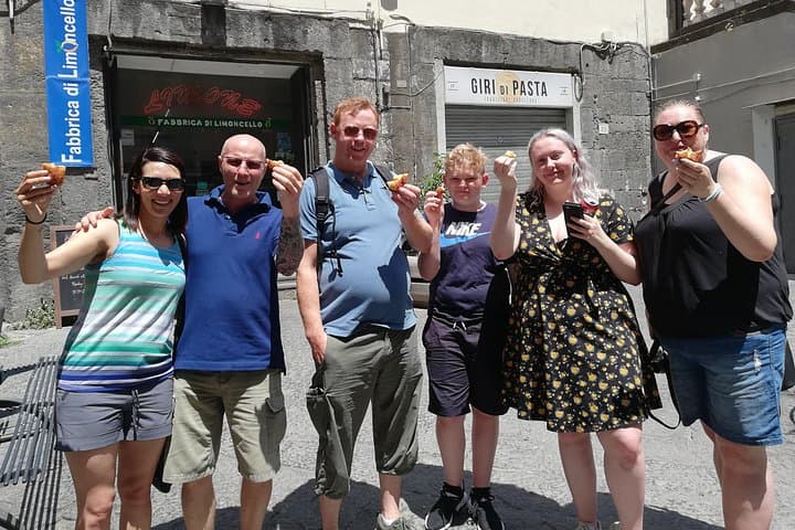 Mamma Mia! Naples Street Food Tasting and City Guided Tour — photo 1 of 9