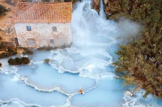 Private transport from Rome to Terme di Saturnia