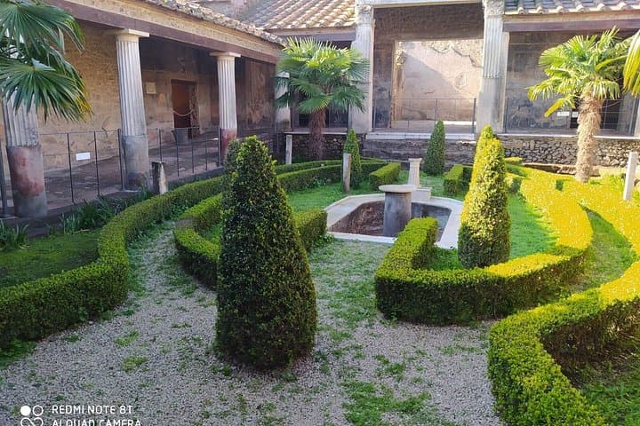 Guided Tours of Pompeii Excavations Historical and Cultural Itineraries — photo 1 of 10