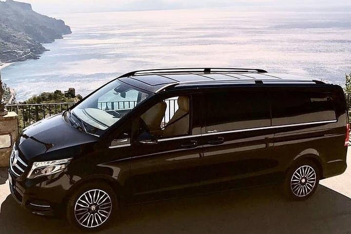 Private Transfer by Minivan from Sorrento to Rome — photo 1 of 4