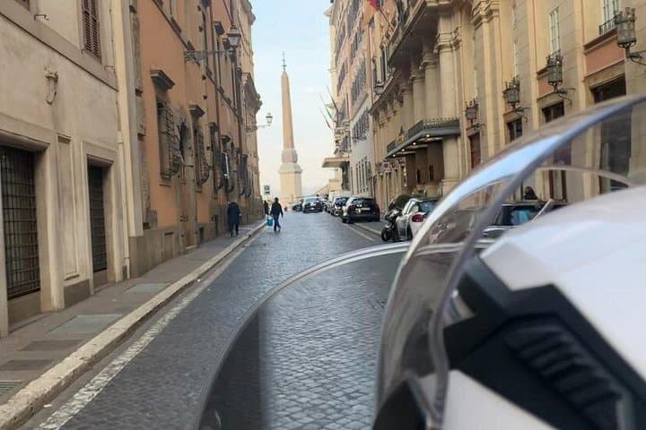 Private Scooter Tour in Rome with a Guide — photo 1 of 7