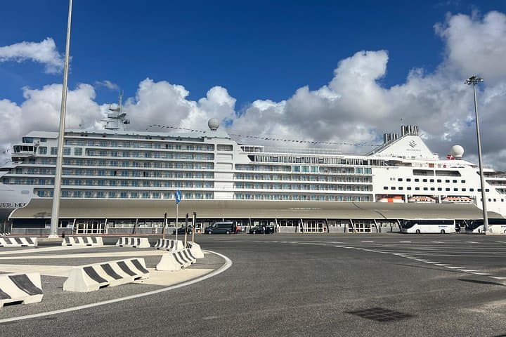 Private Transfer from Civitavecchia Port to Airport and Rome — photo 1 of 9