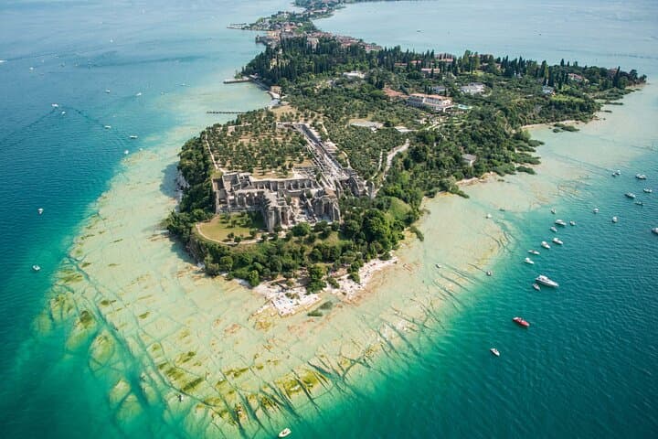 Boat Tour of Isola del Garda — photo 1 of 6