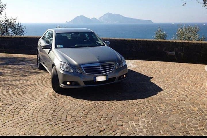Private Transfer from Sorrento to Positano — photo 1 of 4
