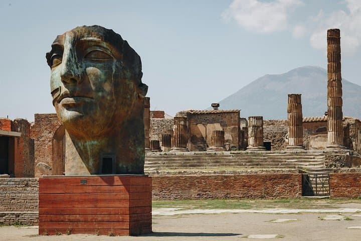 Pompeii: Entrance Ticket and Private Tour with Local Guide — photo 1 of 7