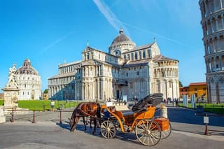 Half Day Private Tour Pisa and Piazza dei Miracoli from Florence
