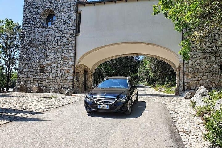 Private Transfer Naples airport to Lecce(or reverse) — photo 1 of 9