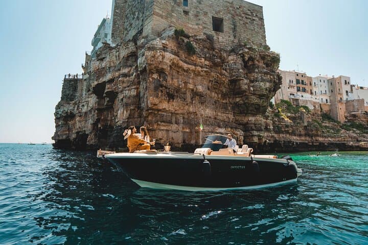 Shared tour of Polignano a Mare by boat with prosecco — photo 1 of 28