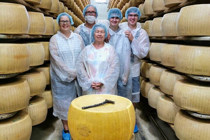Parmigiano, Prosciutto and Traditional balsamic Tour from Bologna — photo 1 of 22