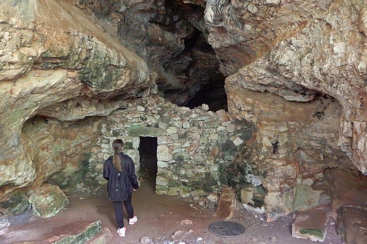 Pulo di Altamura: excursion in the Alta Murgia National Park — photo 1 of 9