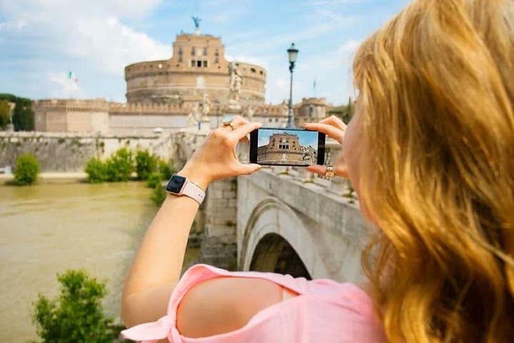 Secrets of Rome: From Hidden Streets to Castel Sant’Angelo — photo 1 of 12